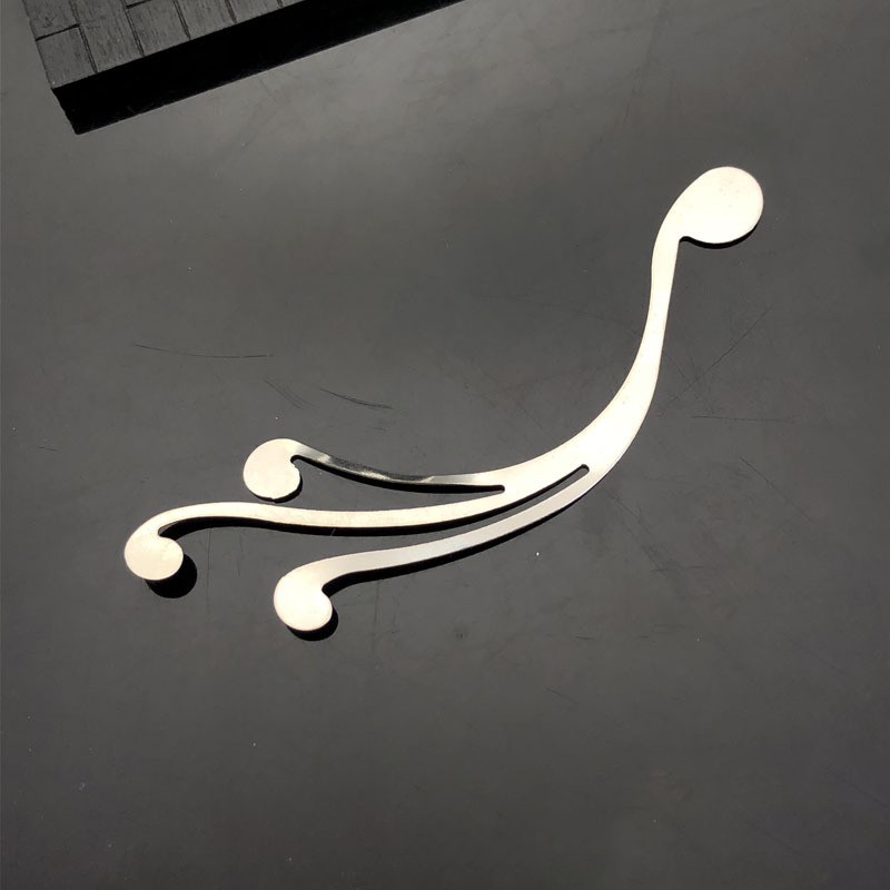 2 phiến họa tiếtđuôi 3 nhánh 110mm nguyên liệu làm trâm làm trang sức cổ trang