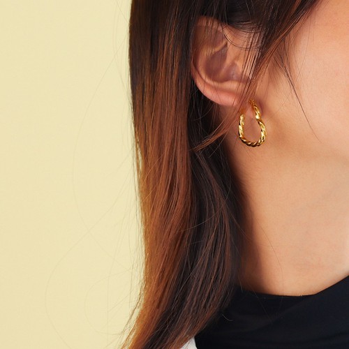 Bông Tai Khoen Trái Tim Thép Titan Ko Rỉ TT 3629