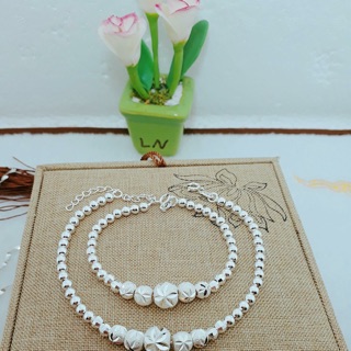 Lắc mẹ và bé