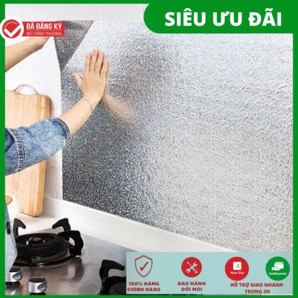 Combo 3m Cuộn giấy bạc dán bếp cách nhiệt chống thấm giá rẻ dán tường nhà bếp chống thấm bền đẹp  loại khổ 60cm .