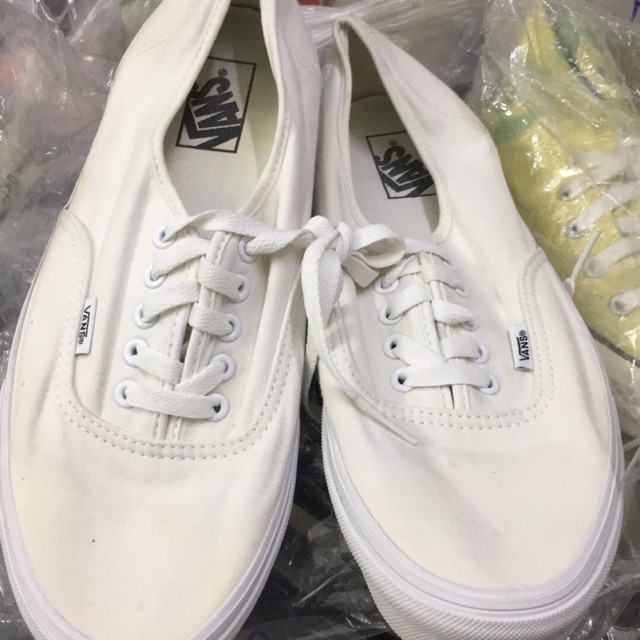 Giày vans trắng (cao đình an Gi thumbnail