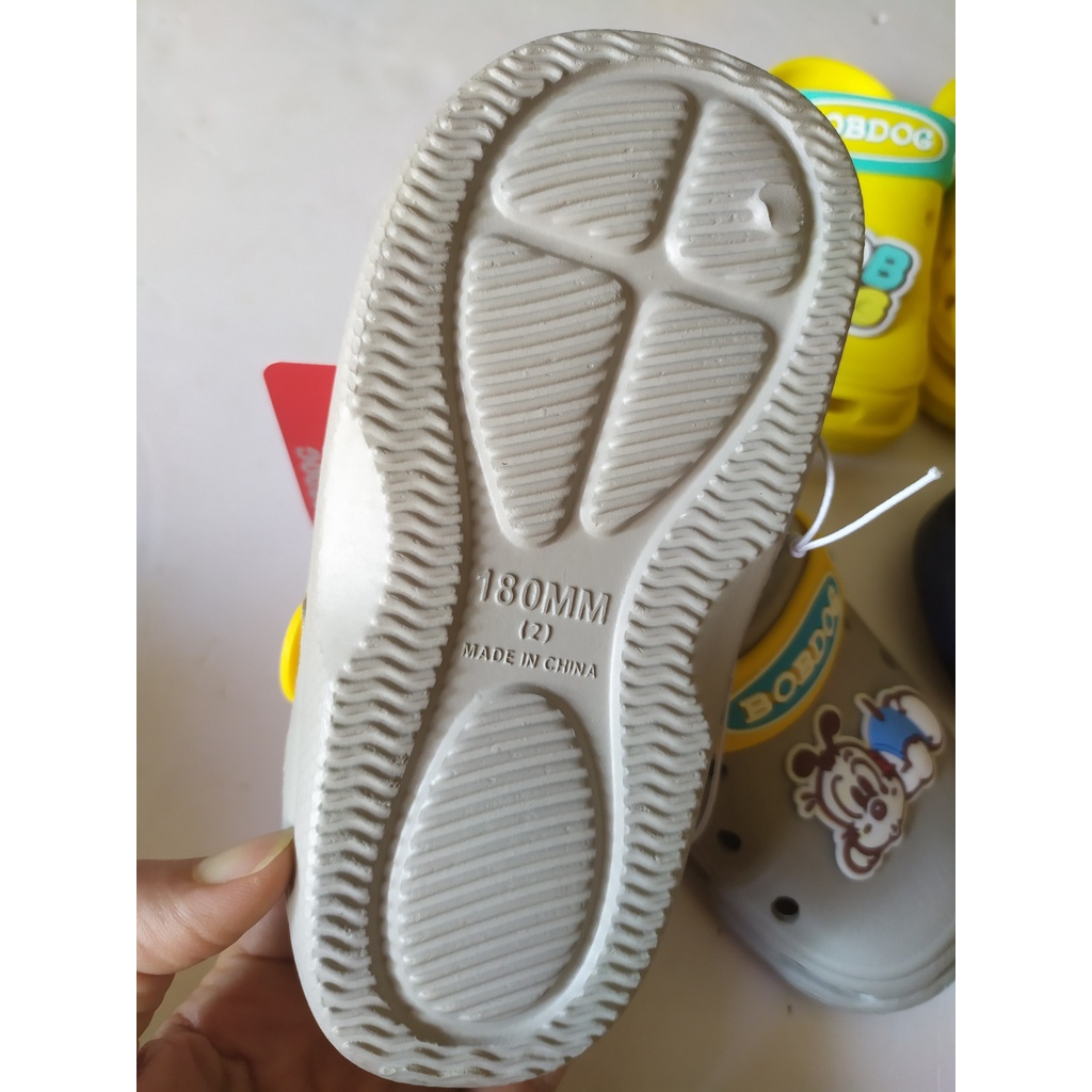 Dép sục Bobdog 3 màu cho bé