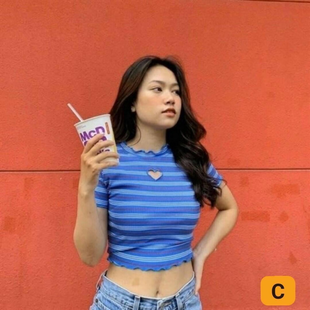 Áo thun ôm body croptop khoét tim A228