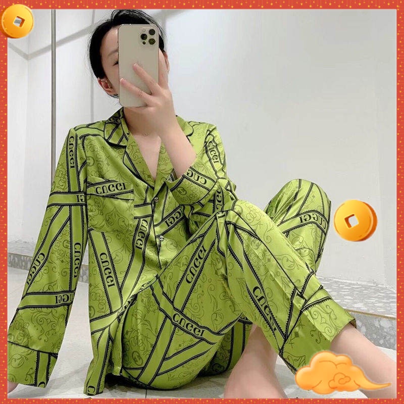 Bộ đồ ngủ tay dài chất liệu lụa mát thời trang xuân thu quyến rũ cho nữ