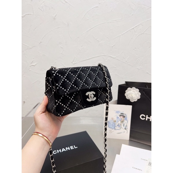 Túi xách Chane nhung đính đá , fullbox.