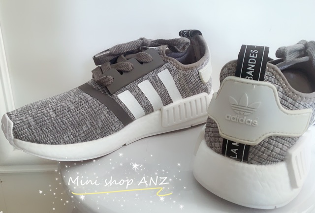 [ GIÀY SNEAKER ] GIÀY THỂ THAO NAM/ NỮ NMD RUNNER R1 OG PK PRIMEKNIT MÀU GHI SÁNG SIZE 40