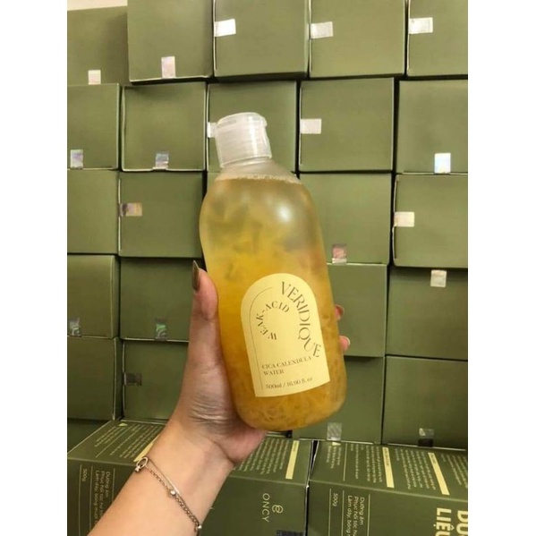 Toner hoa cúc VERIDIQUE