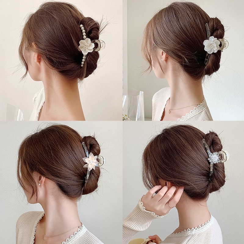 Kẹp tóc hình hoa đính pha lê dễ thương phong cách Hàn Quốc
