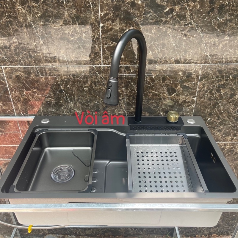 COMBO chậu rửa chén 1 hố kèm vòi nóng lạnh rút dây, sơn tĩnh điện công nghệ nano có chế độ rửa kiểu thác nước
