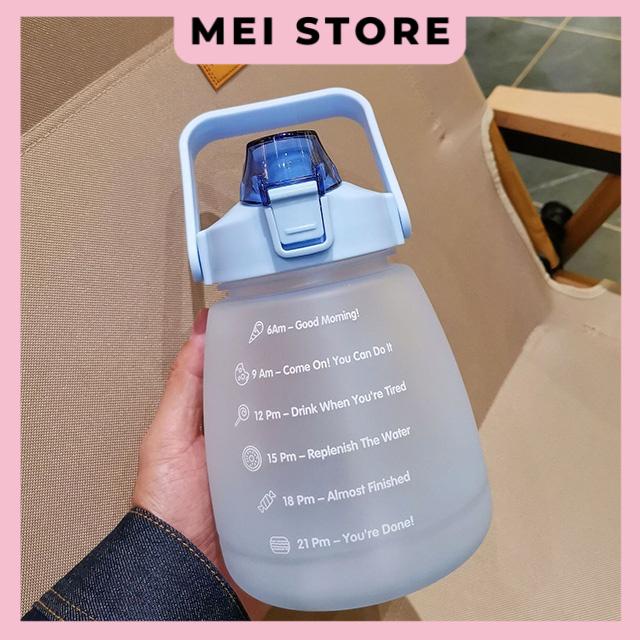 Bình Nước 1300ml Kèm Dây Đeo Đáng Yêu , Tiện Lợi