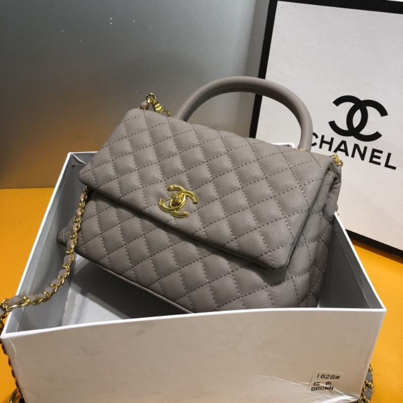 Túi sách cao cấp.