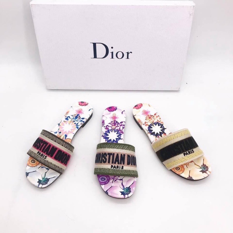 Dép D.i.o.r hoa siêu hot