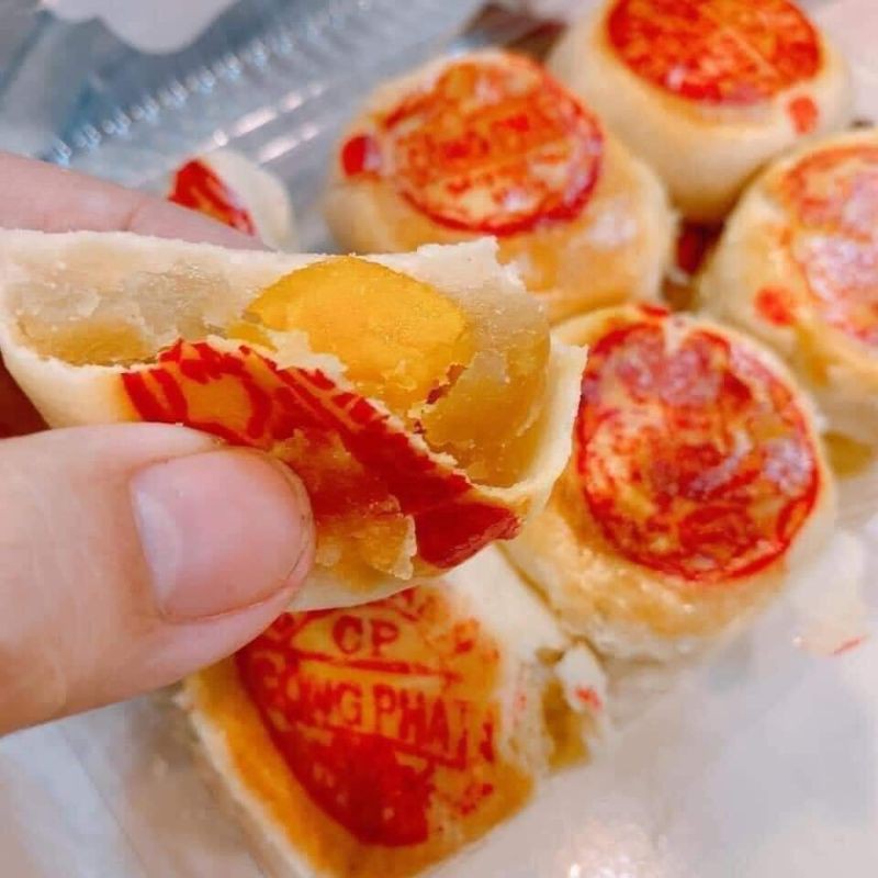 BÁNH BÍATRỨNG MUỐI (hộp 10 cái)