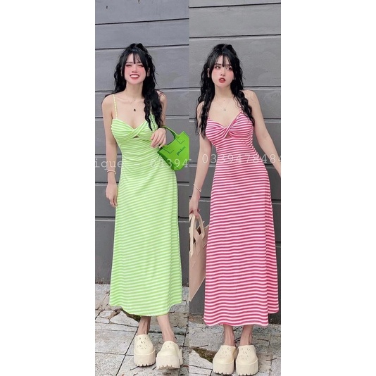 Đầm from xoè gân sọc xoắn ngực có mút ngực