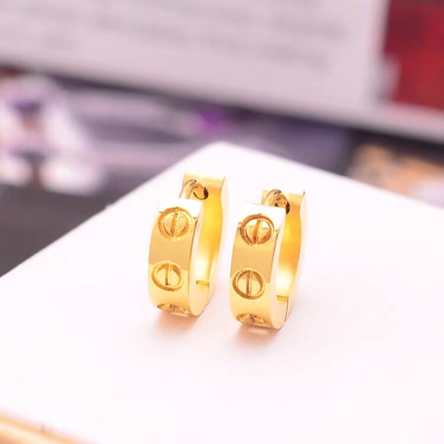 Bông tai nữ titan khoen tròn cartier BT20