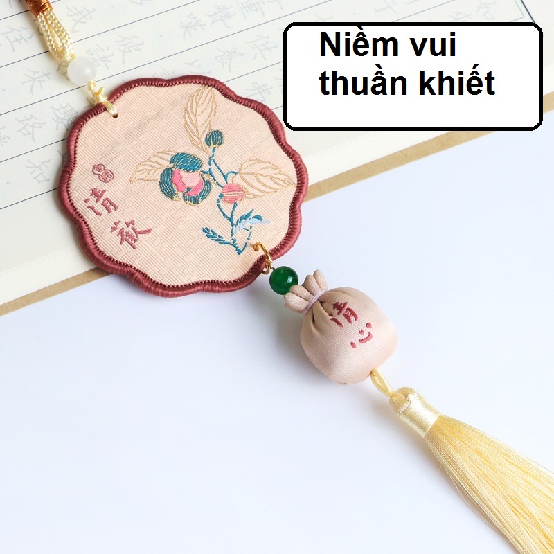 Túi Hương Bình An Cầu Phúc Thêu Họa Tiết Cổ Trang Tua rua