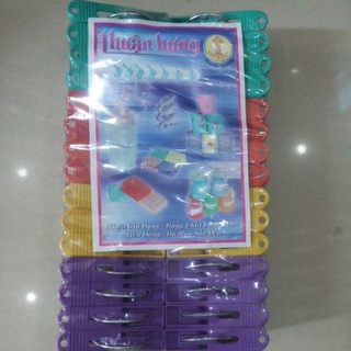 30 cặp quần áo nhựa bé