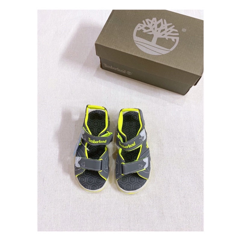 Sandal dư xịn cho bé trai, bé gái