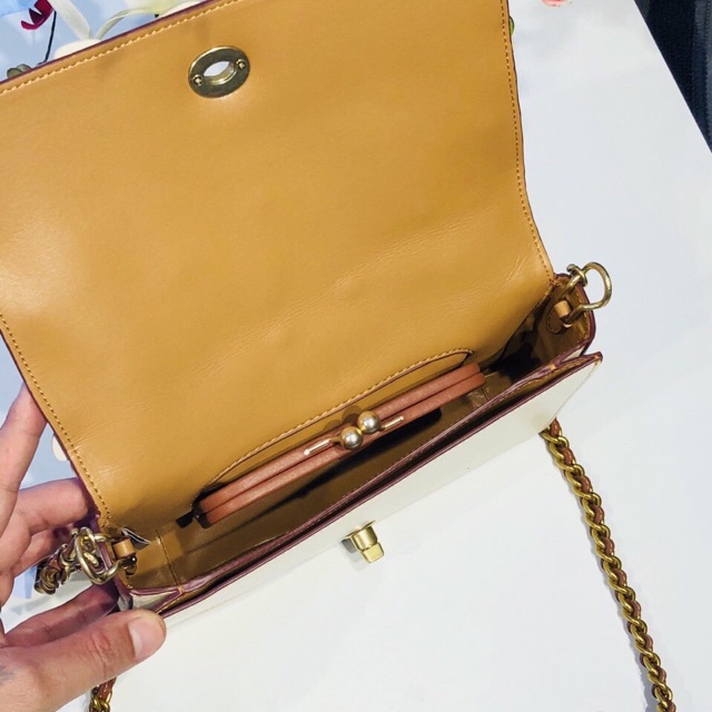 🆘RẺ VÔ ĐỊCH🆘Túi Coach hoa trà mini trắng