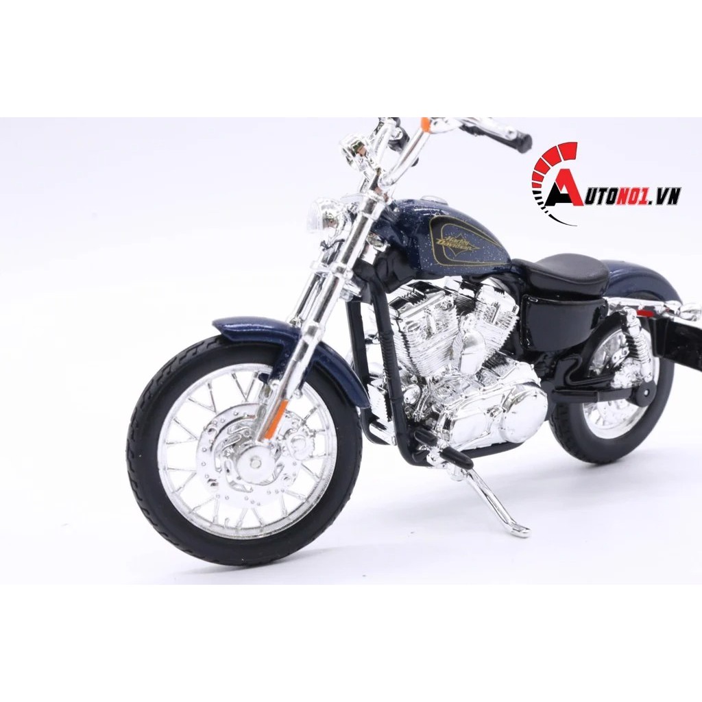 MÔ HÌNH HARLEY DAVIDSON 2012 XL 1200V SEVENTY-TWO 1:18 MAISTO 3594