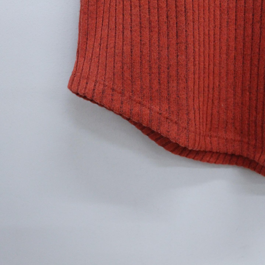 Q8799  - Áo Seriously Soft cổ tim tay dài dệt kim vạt bầu & Áo Seriously Soft cổ tim tay dài dệt kim vạt bầu in