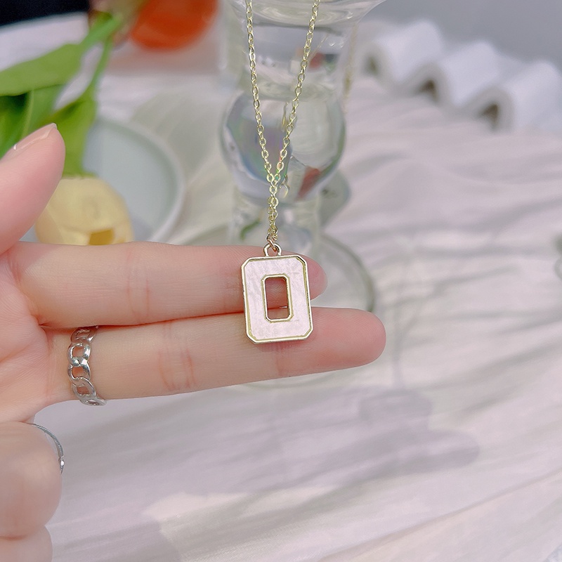 Vòng cổ Mặt Hình Ngôi Sao Năm Cánh Hình Học Bằng Hợp Kim Dễ Thương Thời Trang Mới Dành Cho Bạn Nữ