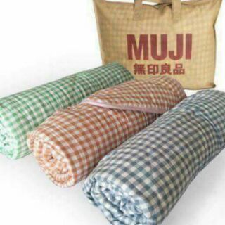 Chăn muji
