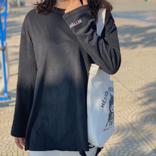 Áo thun oversize đen trắng