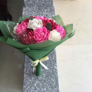 Hoa hồng giấy nhún