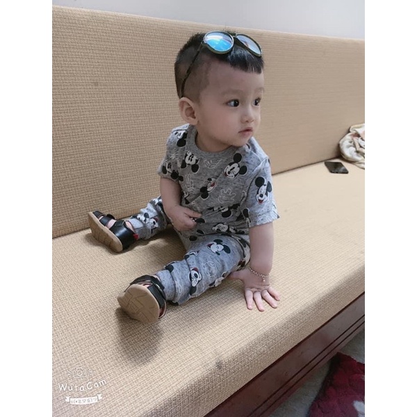 Bộ mickey bé trai bé gái