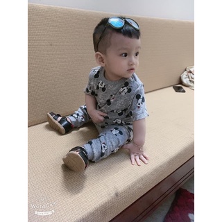 Bộ mickey bé trai bé gái