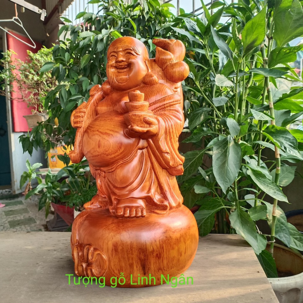 Tượng Di lặc gánh tiền gỗ hương cao 40