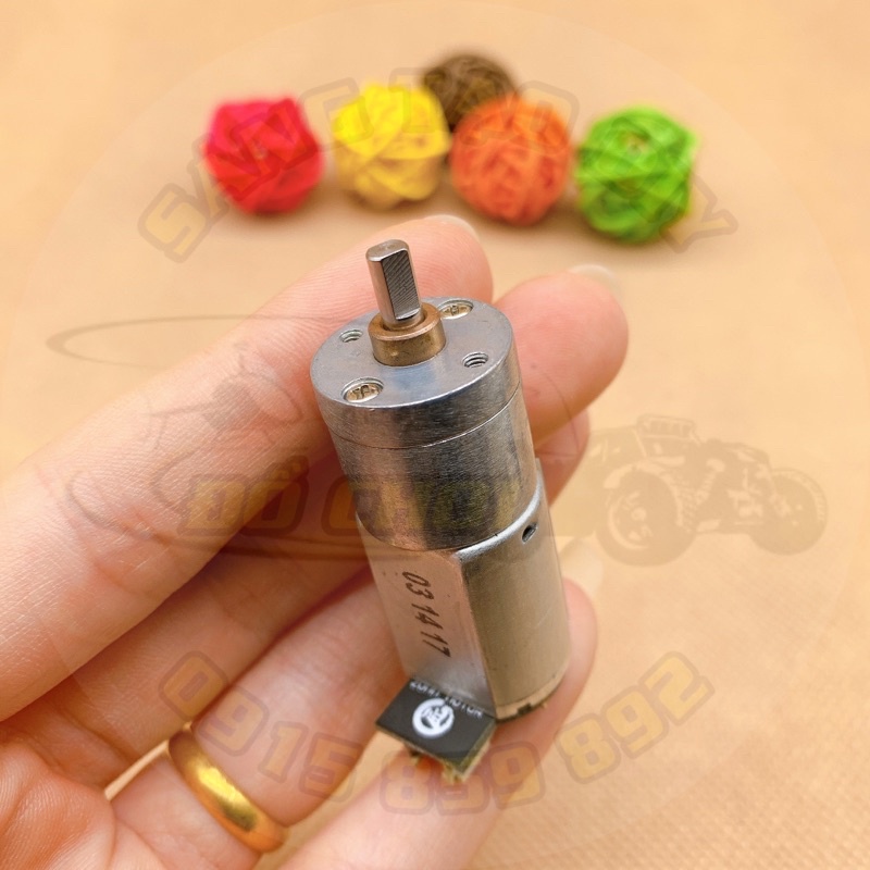 Động cơ giảm tốc 130 DC3V - 6V tốc độ 225rpm - 465rpm bánh răng full kim loại