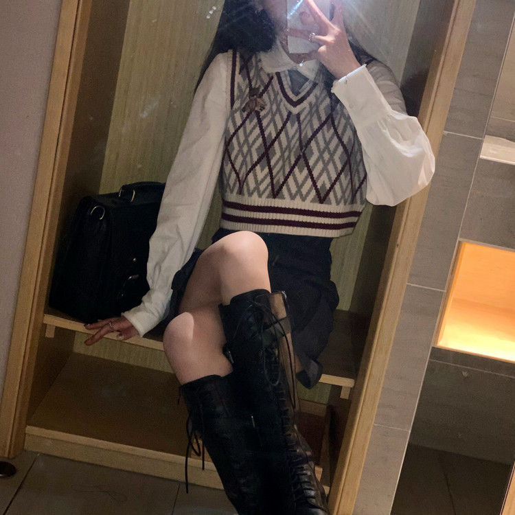 Áo Sweater Dệt Kim Hoạ Tiết Thêu Cho Các Cặp Đôi