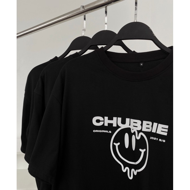 Áo phông unisex CHUBBIE Smiley T-Shirt | BigBuy360 - bigbuy360.vn