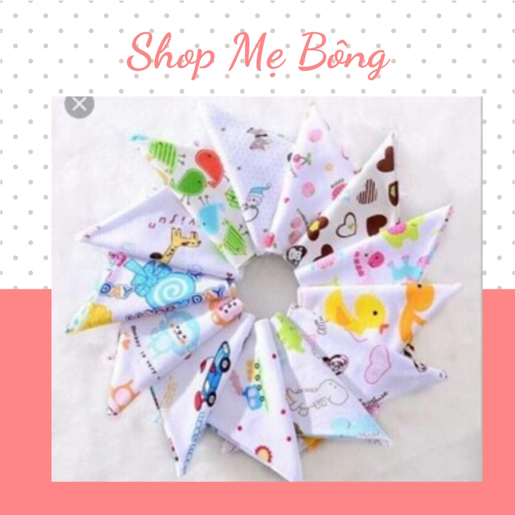 Khăn quàng cổ cúc bấm cho bé