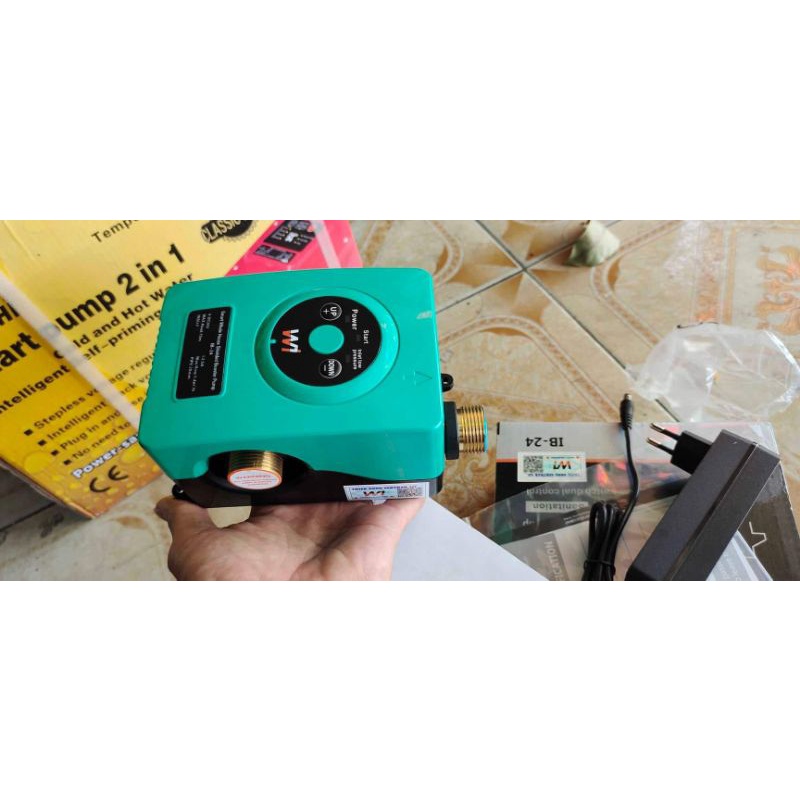 Máy bơm tăng áp mini wi Động cơ nam châm từ vĩnh cửu Dùng điện 24V