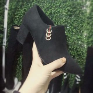 Boots cổ ngắn
