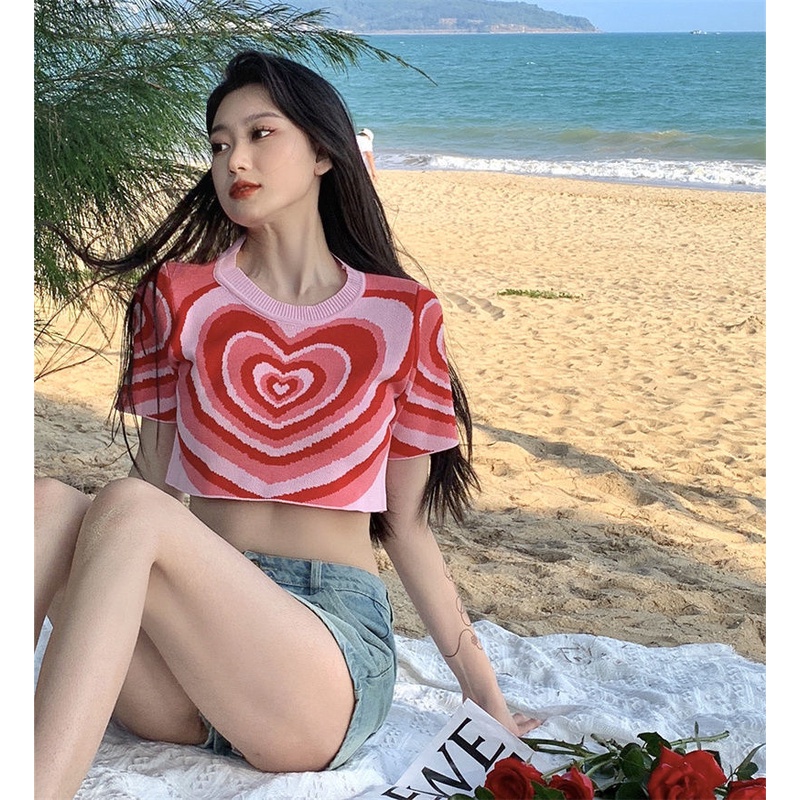 Áo Thun Dệt Kim Ngắn Tay Họa Tiết Trái Tim Phong Cách Âu Mỹ Cho Nữ