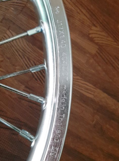 Bánh căm RAIDER SATRIA niềng nhôm BANZAI trước 1.4 sau 1.6căm đùm mạ crom kèm 2 đĩa trước và sau như hình