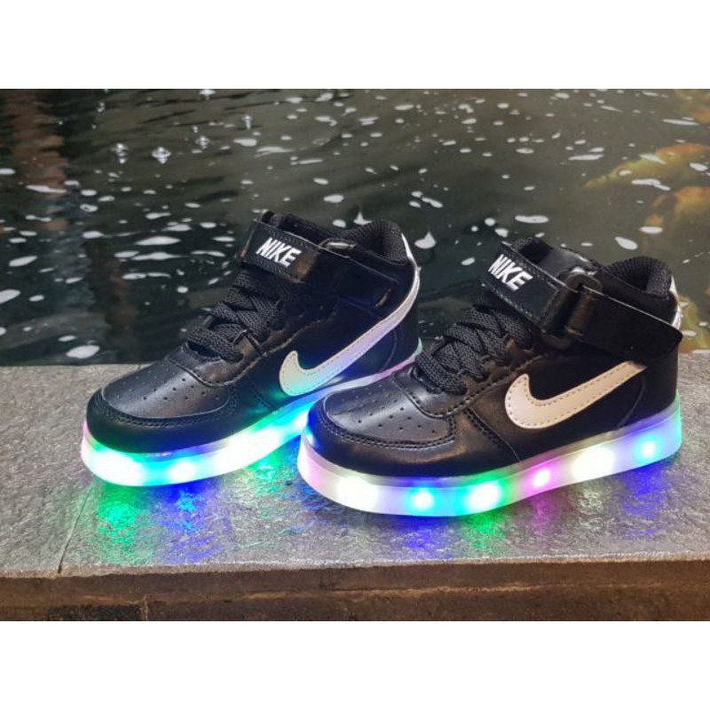 Giày Thể Thao Nike Có Đèn Led Cho Bé