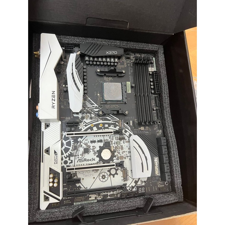 Bo mạch chủ Asrock X370 Taichi cũ, Main X370 taichi tháo máy