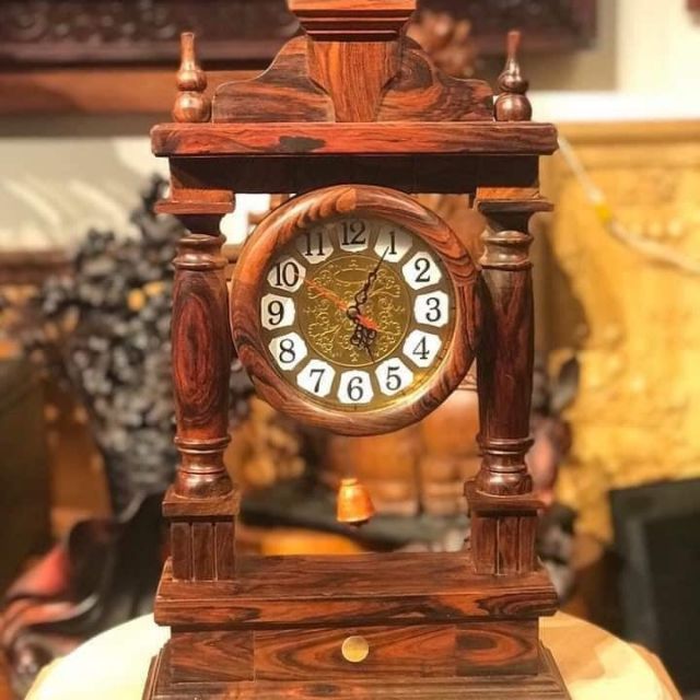Đồng hồ gỗ trắc