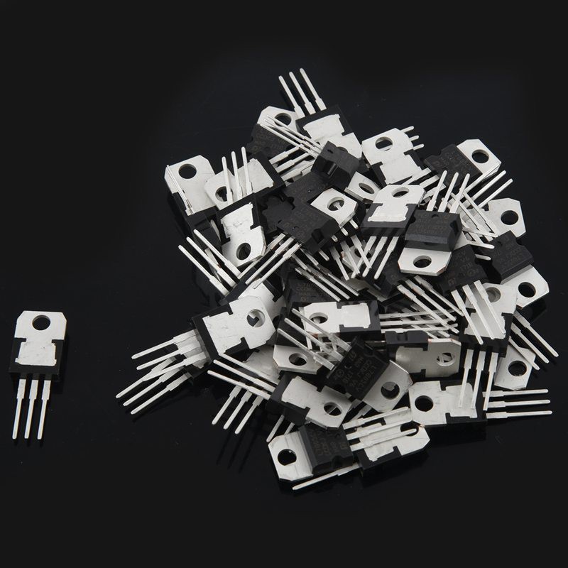 50pcs LM7805 L7805 7805 TO-220 Voltage Regulator IC new