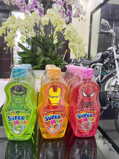 Nước Súc Miệng Trẻ Em Superman,chai 250ml,3 vị Dâu&Táo&Cam