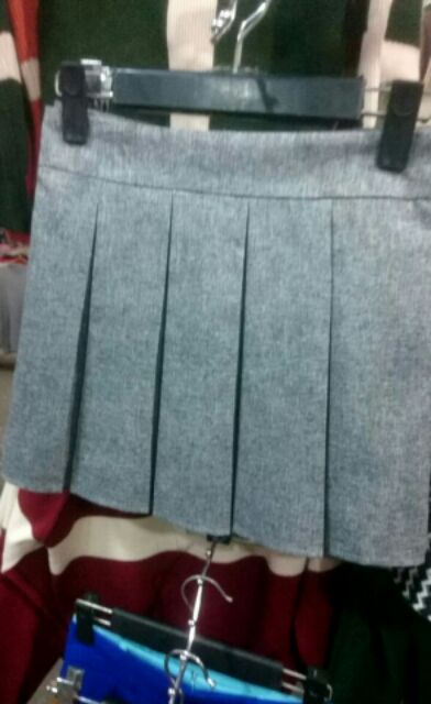 CÒN SIZE S THÔI 🙁 _ CHÂN VÁY XẾP LY | BigBuy360 - bigbuy360.vn
