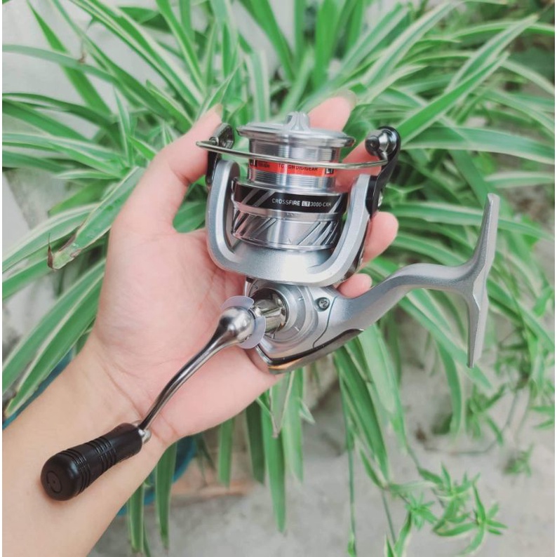 Máy câu lure daiwa crossfire LT 2500 và 3000