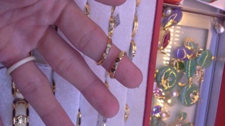 Nhẫn cưới hàng mỹ ký