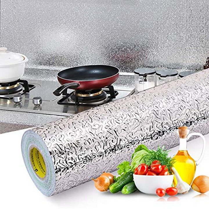 Giấy dán bếp chống dầu mỡ tráng nhôm cách nhiệt - kích thước 3m x 60cm