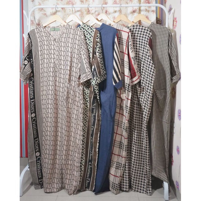Đầm Negligee Áo Sơ Mi Cotton Cao Cấp Ba Tay Áo Bốn Mùa. Quần Áo Cho Con Bú. Mẹ cho con bú mẹ.